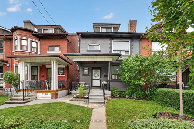 Investment at 626 Manning Avenue, Toronto, ON M6G 2V9, Toronto C01