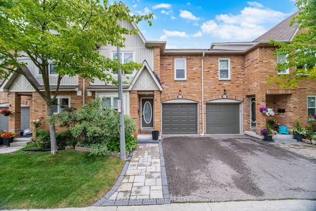 Condo Townhouse at 5940 Glen Erin Drive 19A, Mississauga, ON L5M 5W9