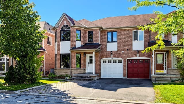 Semi-Detached at 186 Wainscot Avenue BSMT, Newmarket, ON L3X 2X4