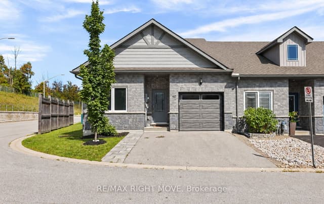 Att/Row/Townhouse at 40 Lily Drive, Orillia, ON L3V 0G3