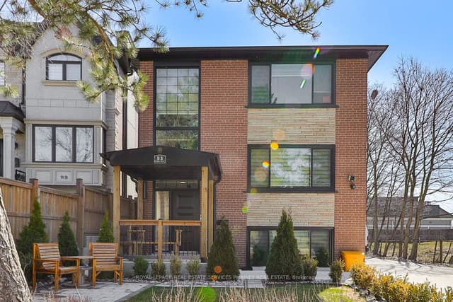Triplex at 93 Park Street W 1, Mississauga, ON L5H 1L2