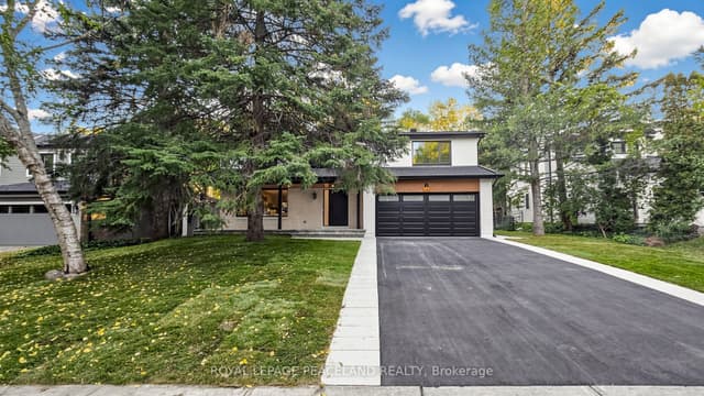 Detached at 292 Still's Lane, Oakville, ON L6J 5Y5