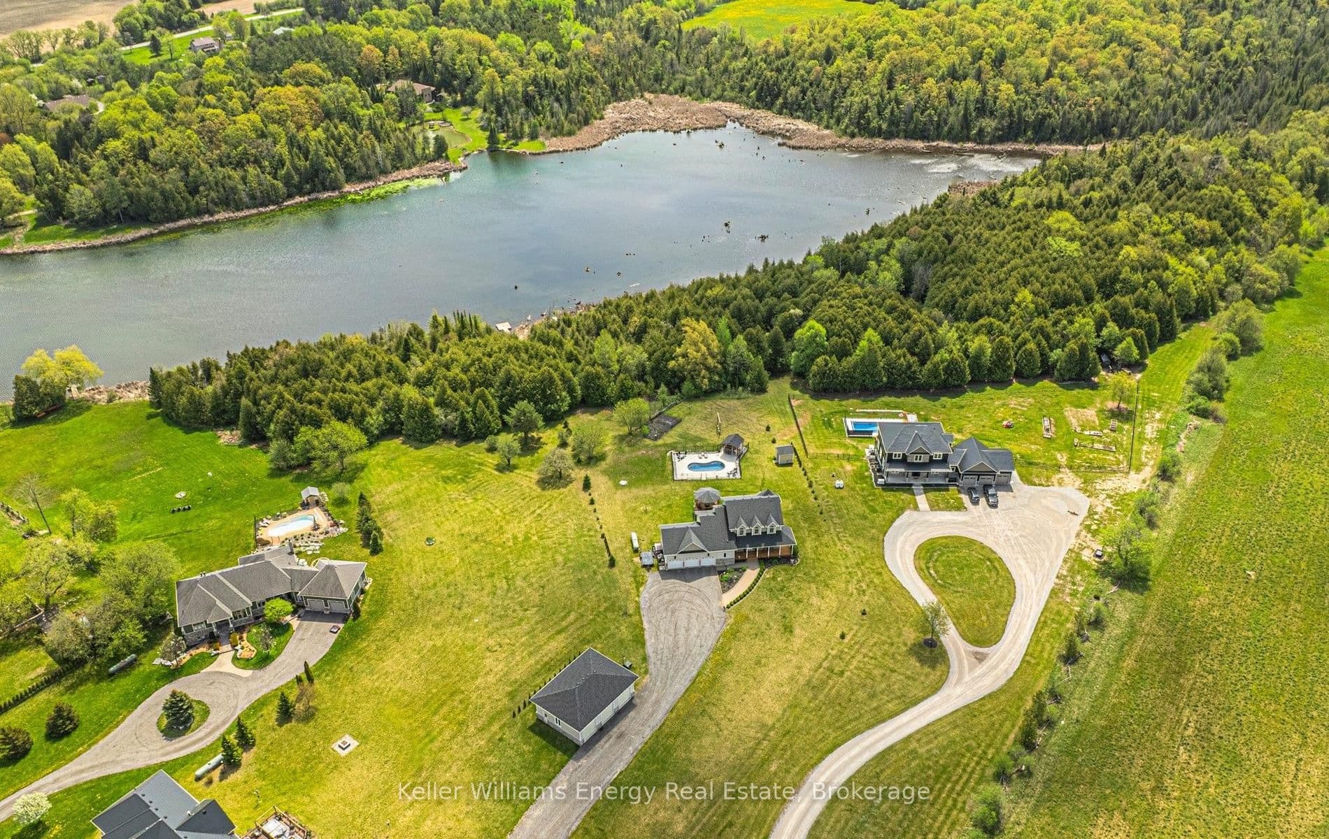 4124 Edgerton Rd