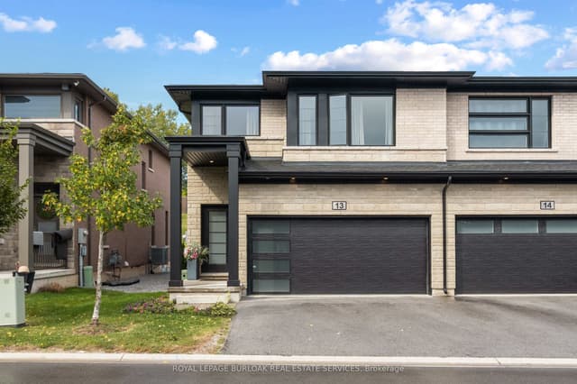 Att/Row/Townhouse at 4552 Portage Road 13, Niagara Falls, ON L2E 6A8