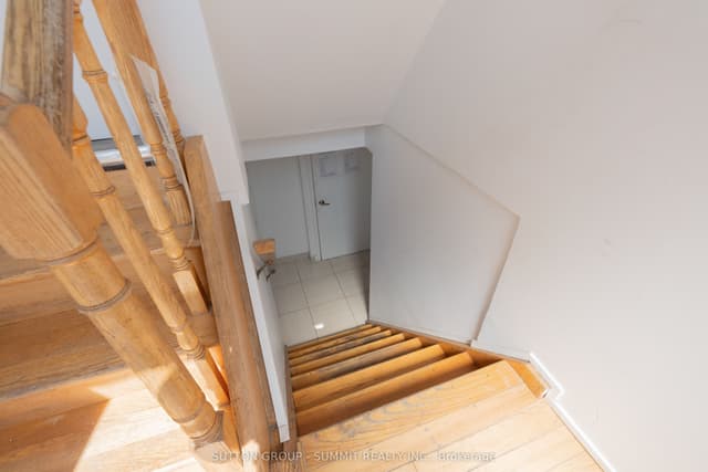 Semi-Detached at 29 Yatescastle, Toronto, ON M3L 2B9, Toronto W05