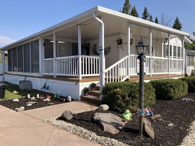 Modular Home at 20 TOPAZ Street W, Wasaga Beach, ON L9Z 1X7
