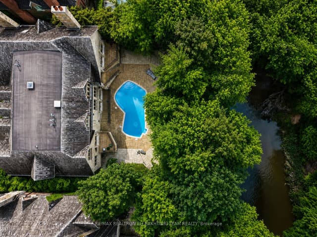 Detached at 14 St Margarets Drive, Toronto, ON M4N 3E5, Toronto C12