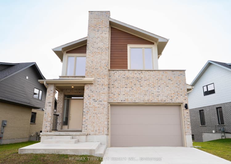 2092 Evans Crescent