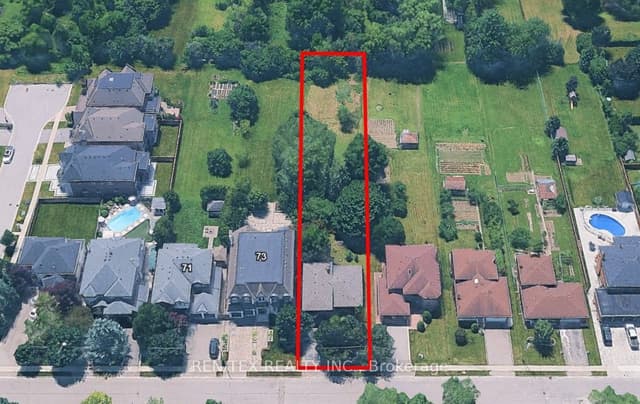 Detached at 75 Stockdale Crescent, Richmond Hill, ON L4C 3T1