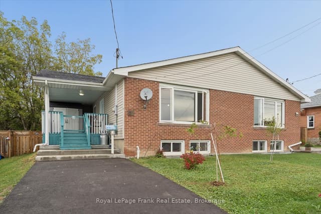 Semi-Detached at 20 Shuter Street, Port Hope, ON L1A 1A6