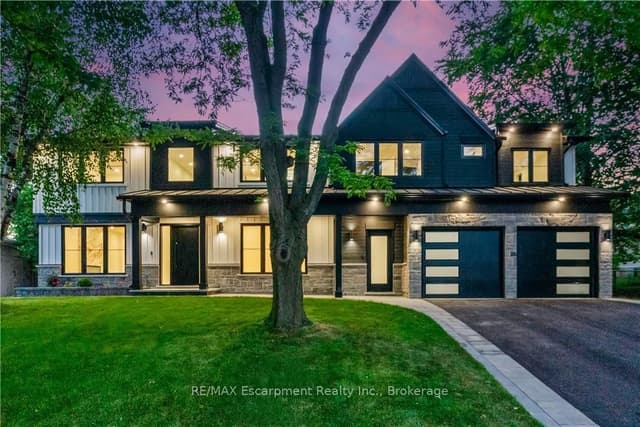 Duplex at 319 Beechfield Road, Oakville, ON L6J 5H9