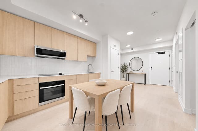 Condo Apartment at 2501 Saw Whet Boulevard 509, Oakville, ON L6M 5N2