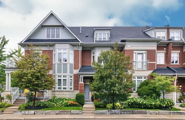 Condo Townhouse at 112 Waterside Drive, Mississauga, ON L5G 4T8