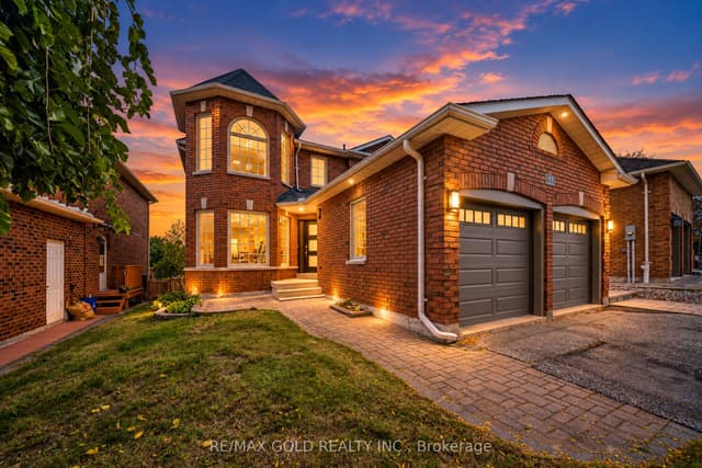 Detached at 43 Golden Meadow Road, Barrie, ON L4N 7G5