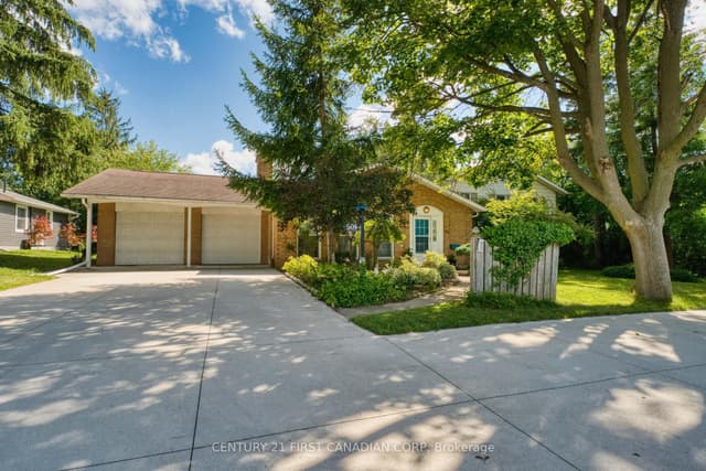 Detached at 501 COMMISSIONERS Road E, London South, ON N6C 2T9