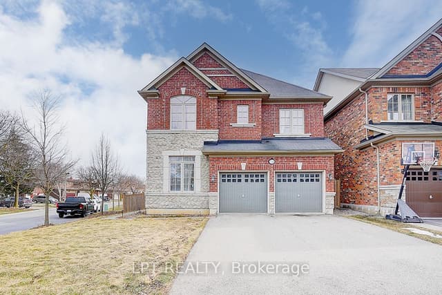 Detached at 116 Dunlop Street, Richmond Hill, ON L4C 0X1