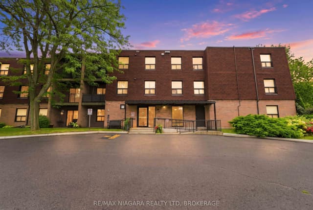 Condo Apartment at 4209 Hixon Street 313, Lincoln, ON L3J 0K2