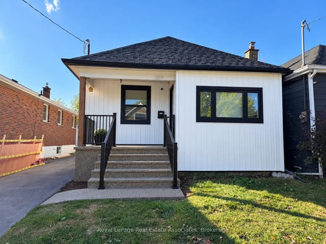 Detached at 289 Fairfield Avenue Upper, Hamilton, ON L8H 5H5