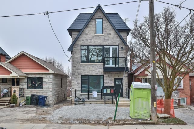 Detached at 60 Belvidere Avenue Main, Toronto, ON M6C 1P6, Toronto C03