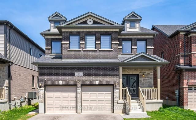 Detached at 44 Macalister Boulevard, Guelph, ON N1G 0G5