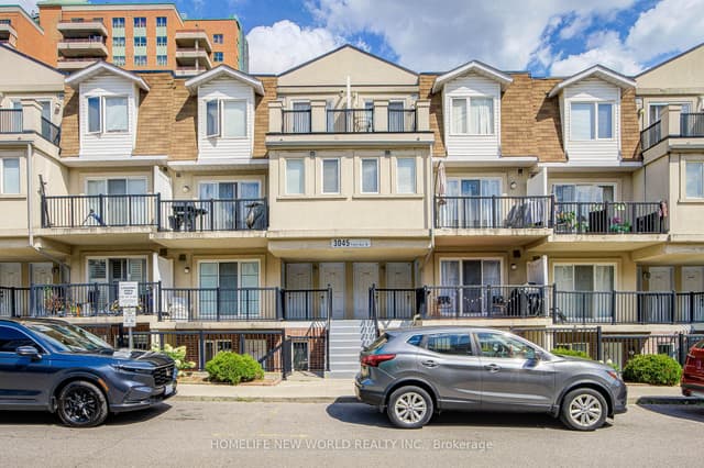 Condo Townhouse at 3045 Finch Avenue W 2087, Toronto, ON M9M 0A5, Toronto W05