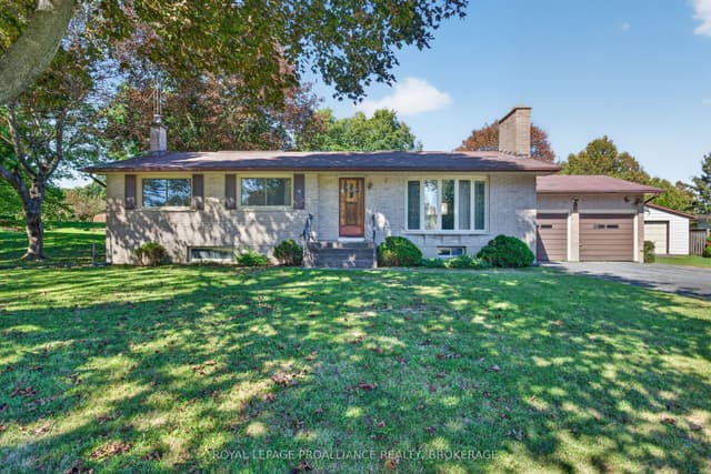 Detached at 9 Dianna Street, Kingston, ON K7L 4V1
