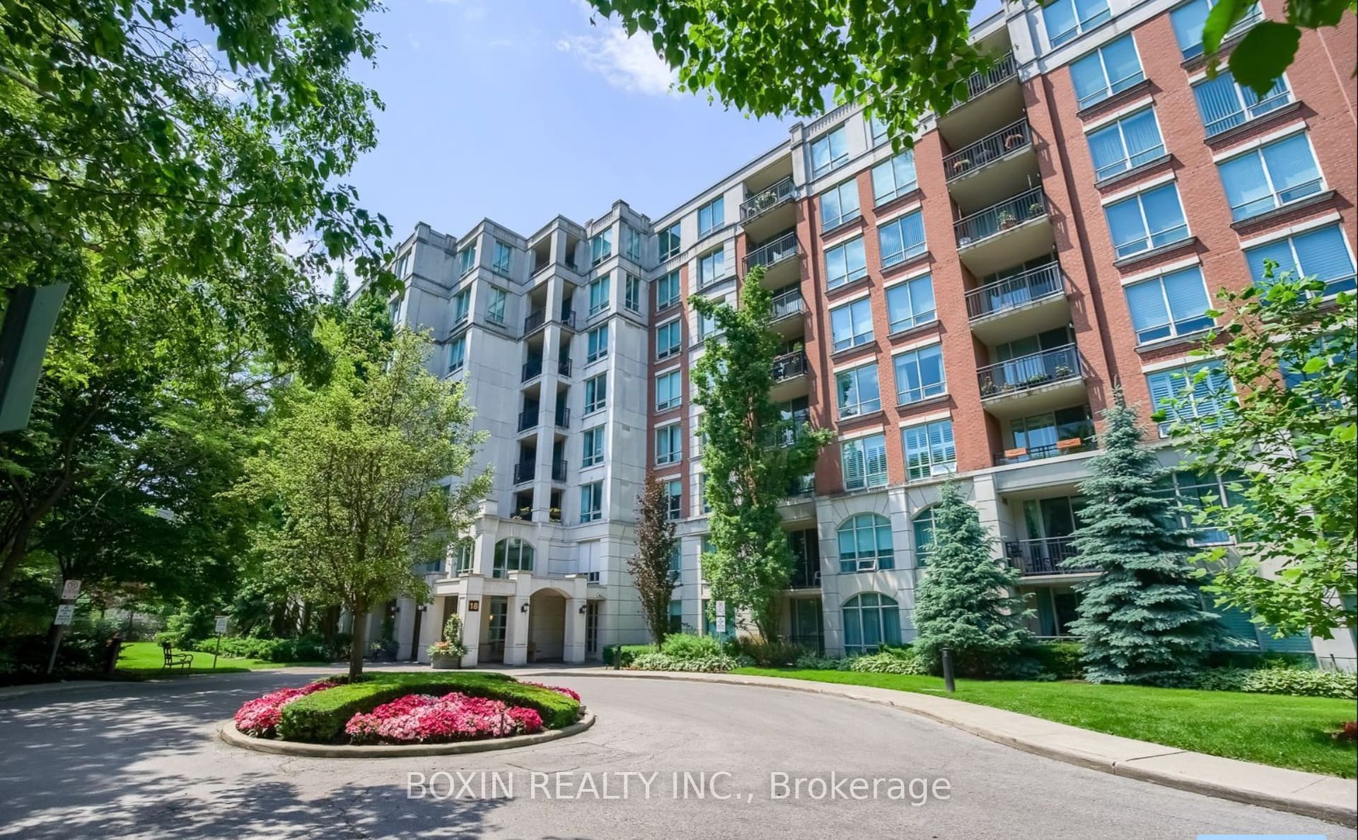 18 William Carson Crescent in M2P