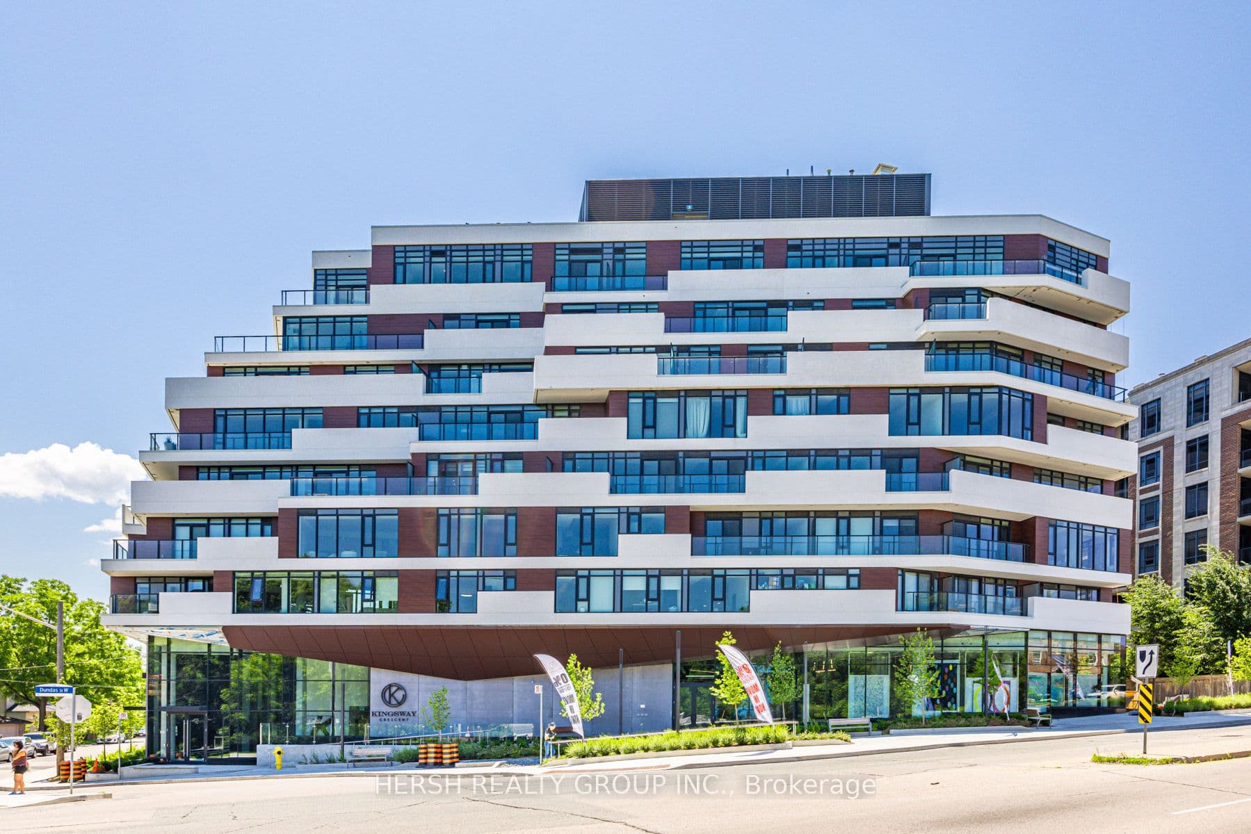 Suite 508 · Floor 5, Unit 508 · 160 Kingsway Cres