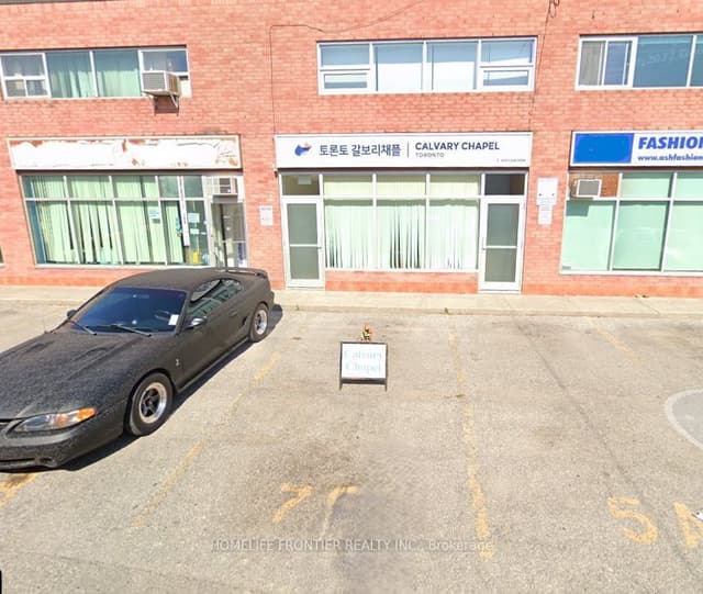 Office at 325 Weston Road 7D, Toronto, ON M6N 4Z9, Toronto W03
