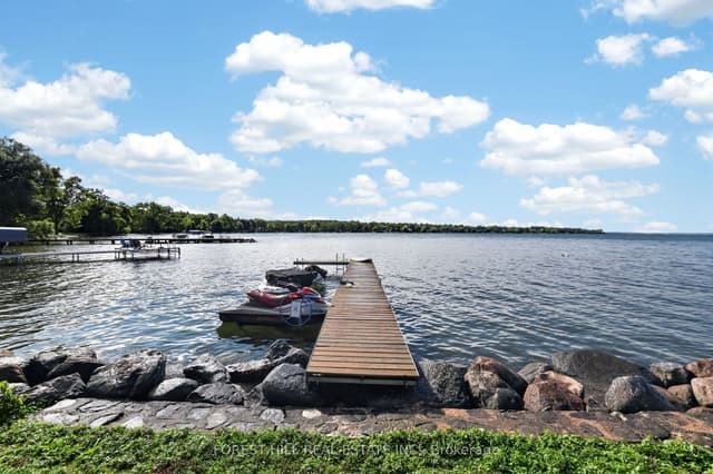 Detached at 9 Tikvah Circle, Georgina, ON L4P 3C8