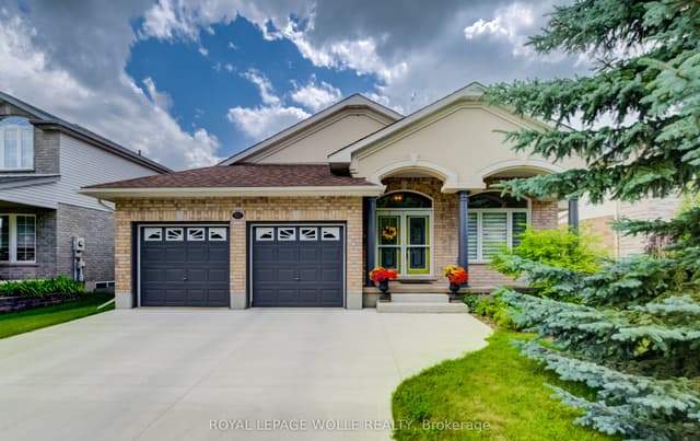 Detached at 517 Starboard Crescent, Waterloo, ON N2K 4G5
