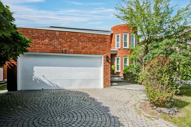 Detached at 53 Waltham Crescent, Richmond Hill, ON L4B 1Z3