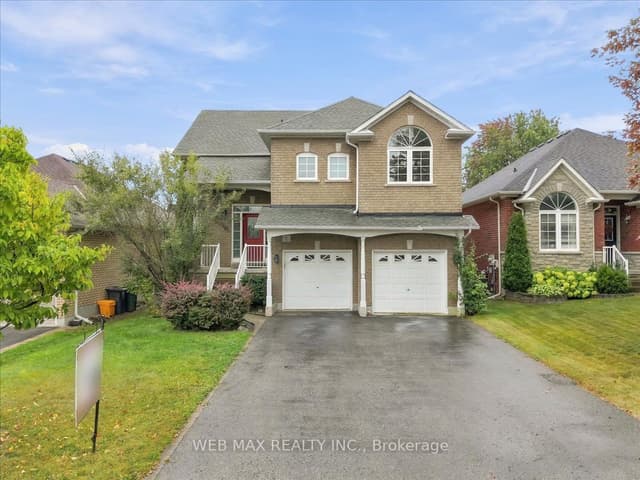 Detached at 7 Dudley Court, Clarington, ON L1E 3K3
