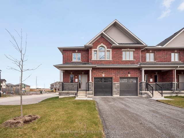 Att/Row/Townhouse at 11 Hildred Cushing Way, Uxbridge, ON L9P 0S1