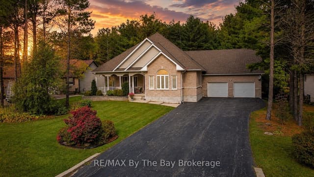 Detached at 60 Martyn Drive, Wasaga Beach, ON L9Z 1N6