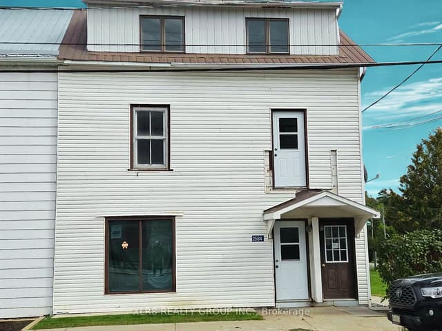 Triplex at 2584 COUNTY ROAD 29 Road 2, Mississippi Mills, ON K0A 2X0