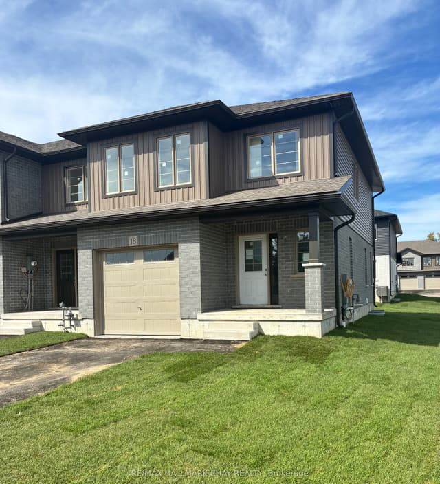 Att/Row/Townhouse at 18 Beverly Street, Springwater, ON L0L 1P0