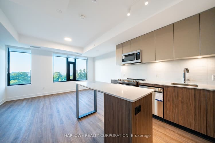 500 Upper Wellington Street