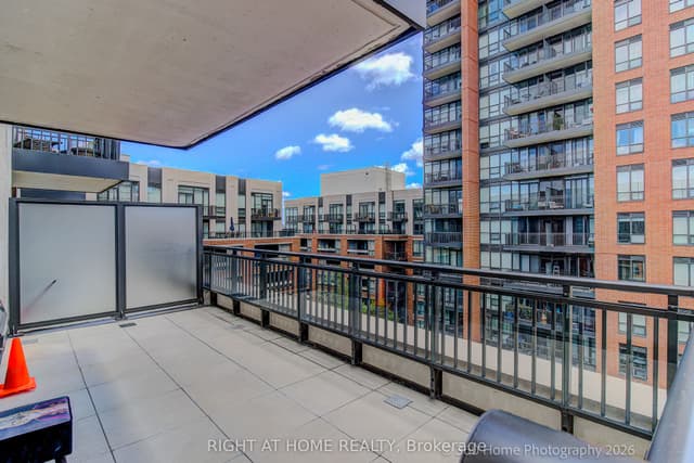 Condo Apartment at 36 via bagnato 729, Toronto, ON M6A 0B7, Toronto W04