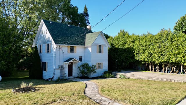 Detached at 4 Mill Street, Northern Bruce Peninsula, ON N0H 1W0