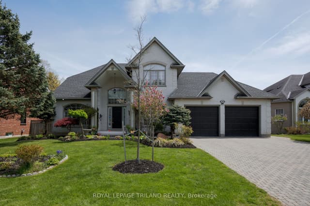 Detached at 56 Glenridge Crescent, London North, ON N6G 4W6