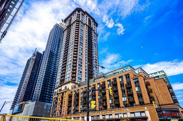 Condo Apartment at 385 Prince Of Wales Drive 401, Mississauga, ON L5B 0C6