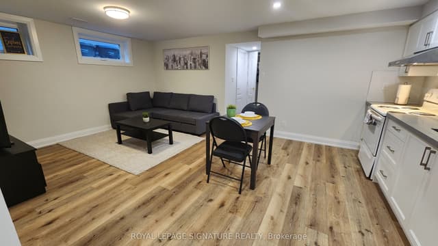 Detached at 1497 Sunnycove Drive Basement, Mississauga, ON L4X 1B4