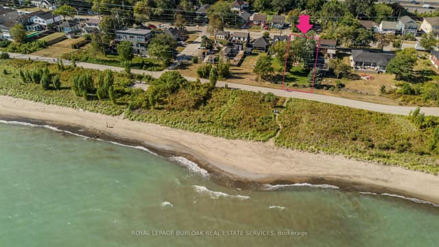 Detached at 849 Beach Boulevard, Hamilton, ON L8H 6Z5