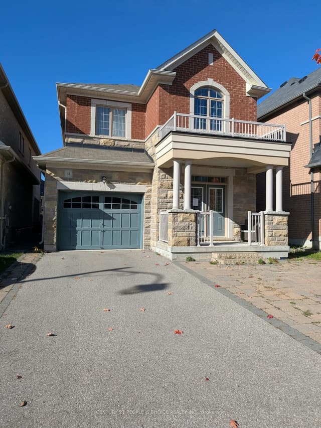 Detached at 14 Beechborough Crescent, East Gwillimbury, ON L9N 0L6