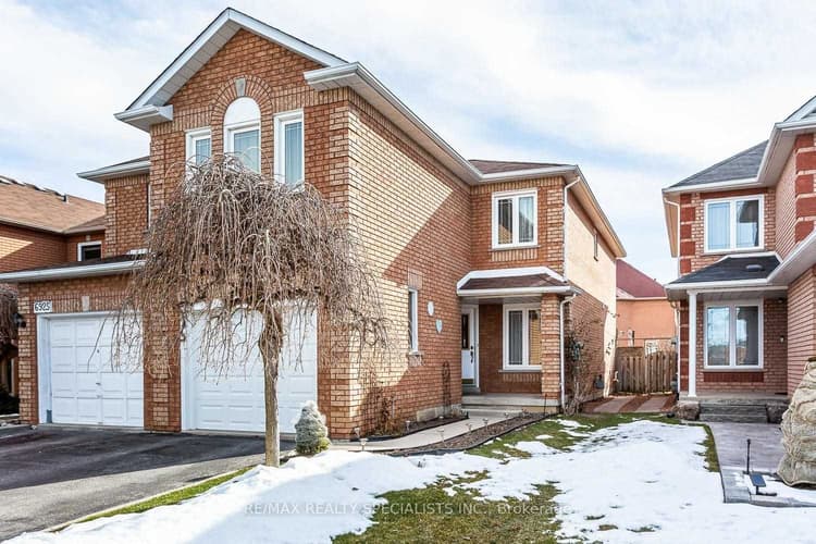 6923 Dillingwood Drive