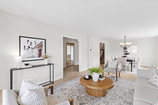 Detached at 37 Brandy Crescent, Vaughan, ON L4L 3C5