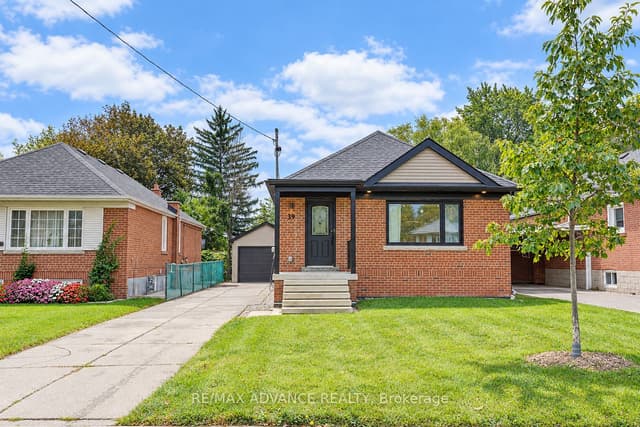 Detached at 39 Janet Boulevard, Toronto, ON M1R 1H7, Toronto E04