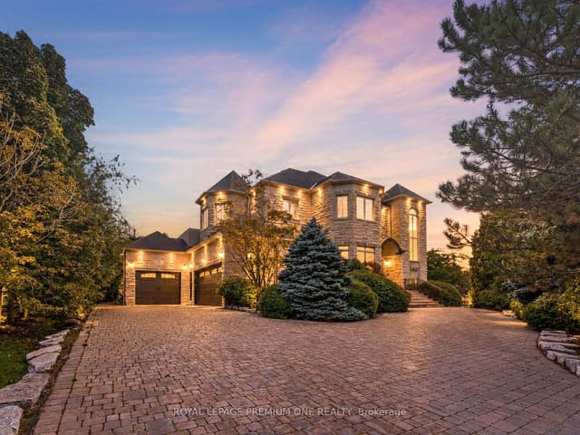 Detached at 36 Northfield Court, Vaughan, ON L0J 1C0