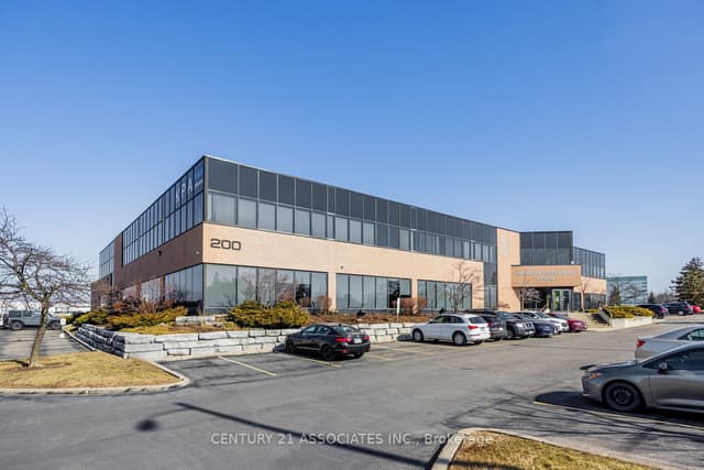 Office at 200 Matheson Boulevard W 103, Mississauga, ON L5R 3L7